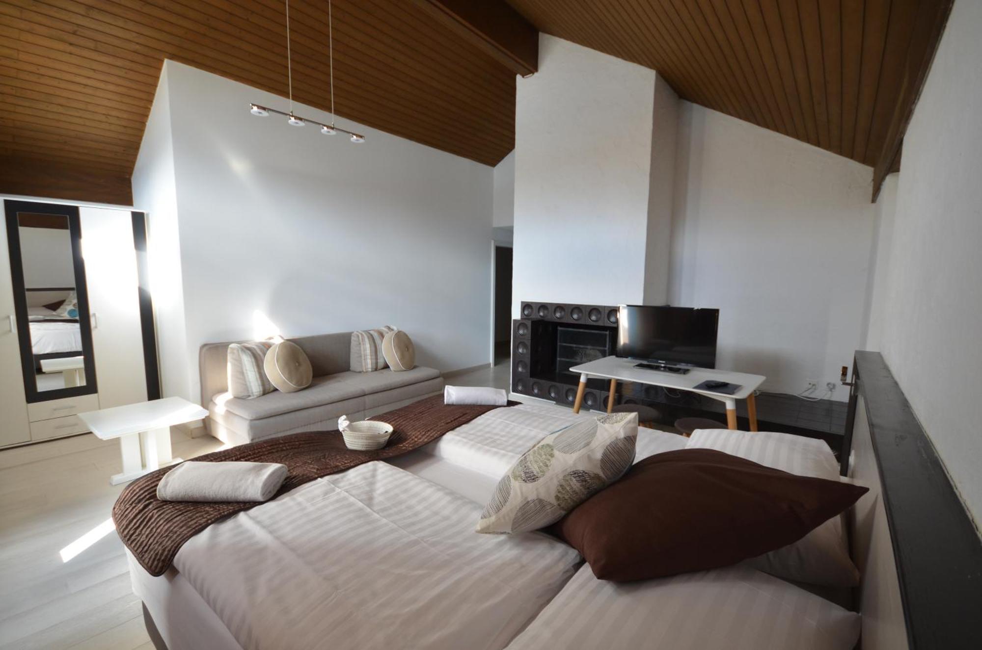 Hotel Boutique Riviera Spiez