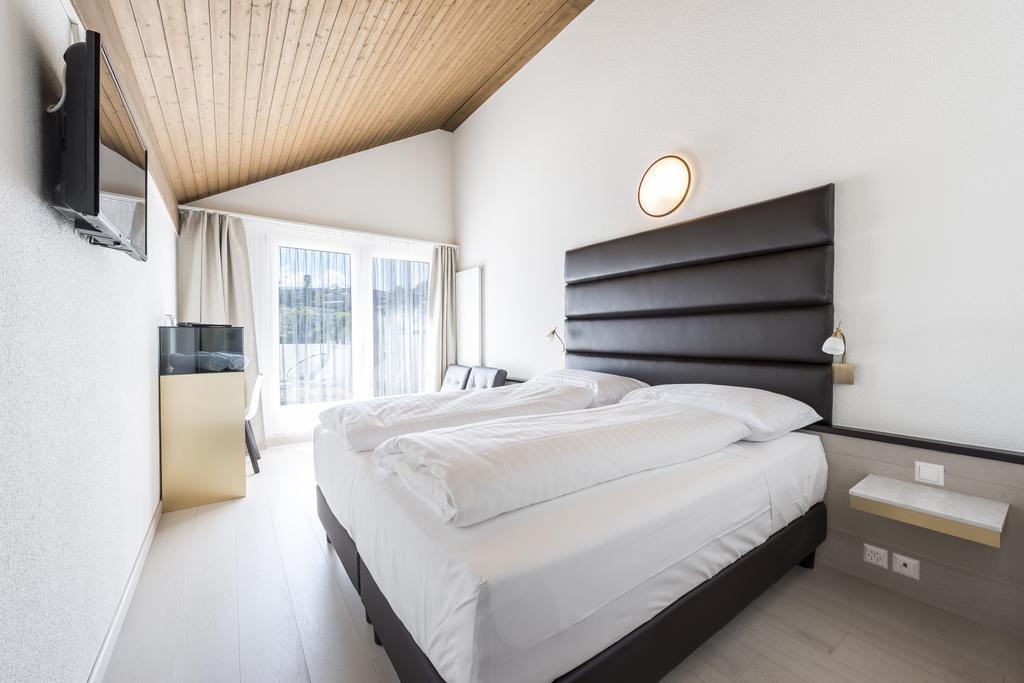 Hotel Riviera 3*